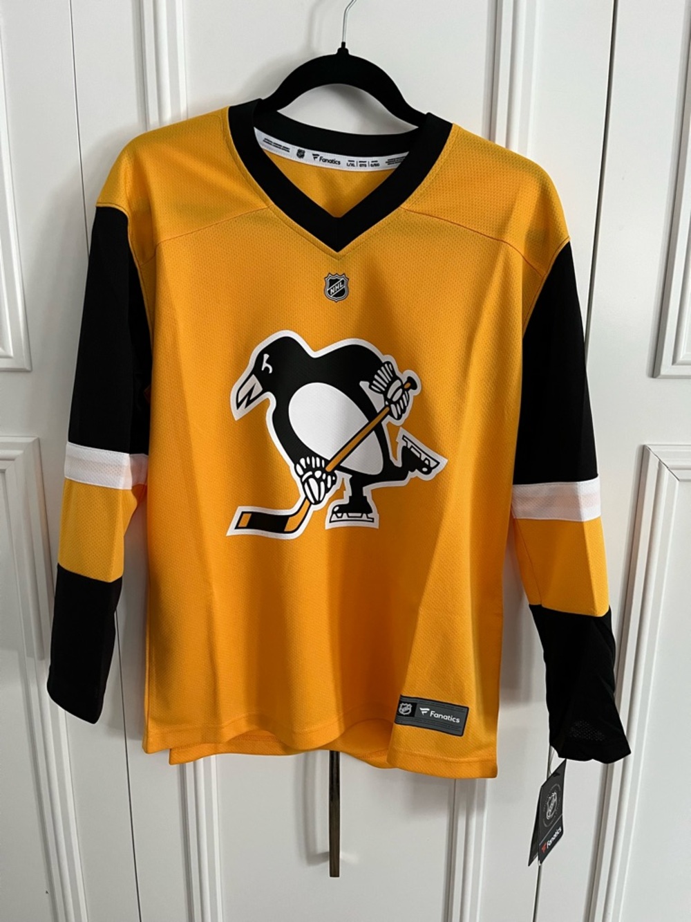 NWT Pittsburgh Penguins Alternate NHL Jersey- Fanatics